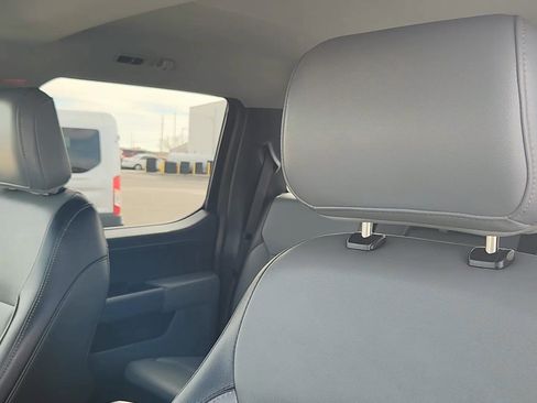 Used 2022 Ford F150 Lariat image 10