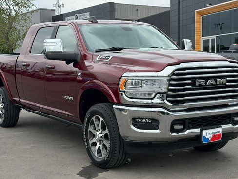 Certified 2024 RAM 2500 Limited w/ Towing Technology Group AWD/4WD image 3