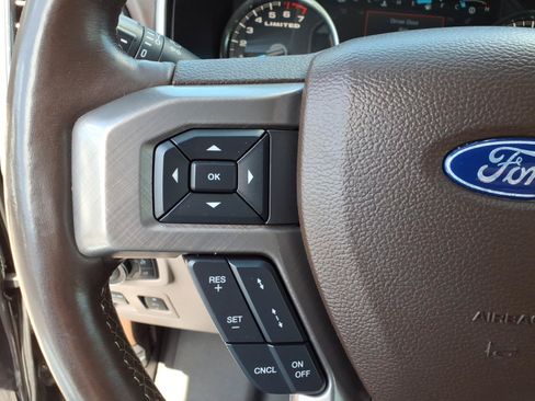 Used 2020 Ford F150 Limited w/ Trailer Tow Package AWD/4WD image 33