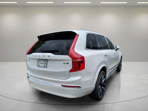 Used 2024 Volvo XC90 B6 Ultimate AWD/4WD image 4
