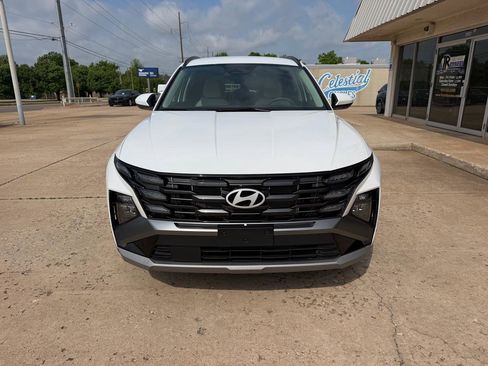 Used 2025 Hyundai Tucson SEL image 2