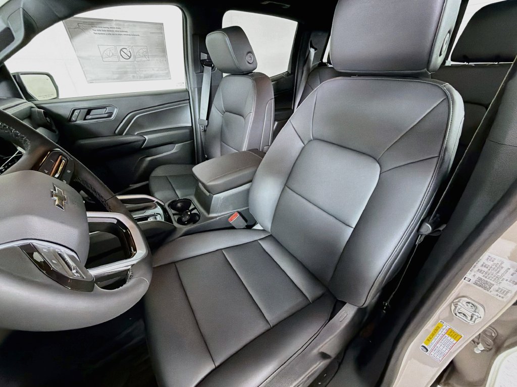 New 2026 Chevrolet Colorado Trail Boss AWD/4WD image 12