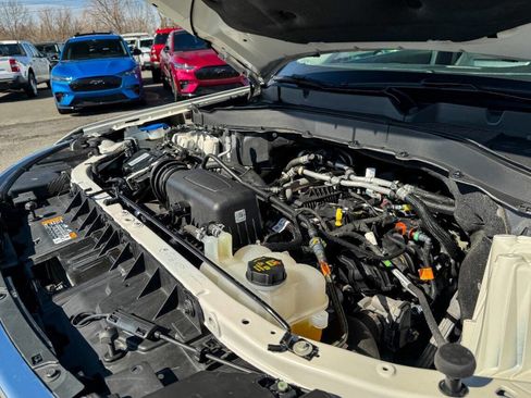 Used 2023 Ford Explorer XLT w/ Equipment Group 202A image 32