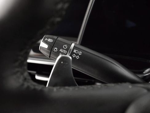 Used 2023 Cadillac Escalade V AWD/4WD image 38