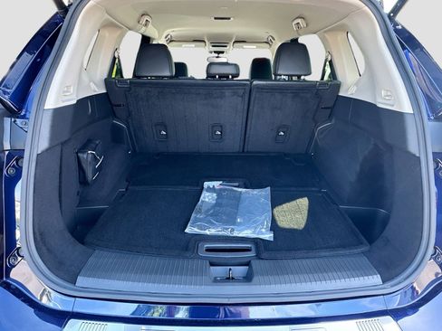 Used 2024 Nissan Rogue SL FWD image 25