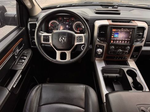 Used 2016 RAM 1500 Laramie w/ Convenience Group image 15