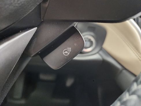 Used 2020 Subaru Outback Limited image 18