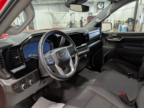 Used 2023 GMC Sierra 1500 Elevation AWD/4WD image 14