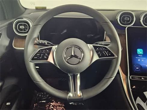 Certified 2025 Mercedes-Benz GLC 300 4MATIC image 47