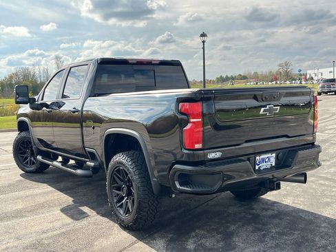 Used 2024 Chevrolet Silverado 3500 LT w/ Midnight Edition image 43