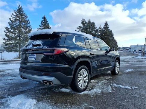 Used 2024 GMC Acadia Elevation image 7