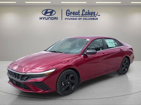 New 2026 Hyundai Elantra SEL Sport Premium FWD image 2