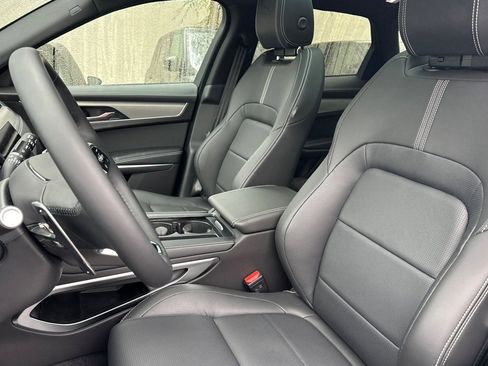 New 2025 Jaguar F-PACE R-Dynamic S image 6
