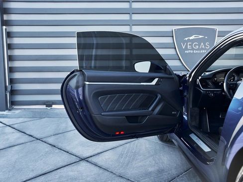 Used 2024 Porsche 911 Turbo image 25