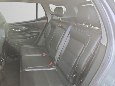Used 2024 GMC Terrain SLT w/ Elevation Edition image 15