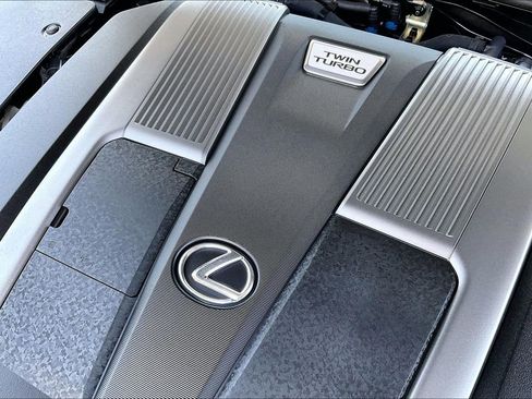 Used 2020 Lexus LS 500 w/ Interior Upgrade Package RWD image 34
