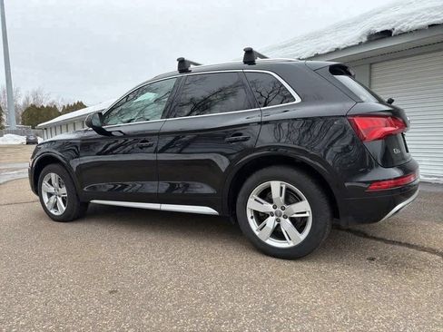 Used 2018 Audi Q5 Premium Plus w/ Premium Plus Package image 3