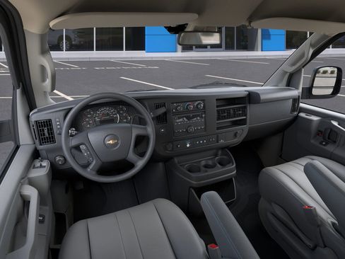 New 2025 Chevrolet Express 3500 w/ Driver Convenience Package image 39