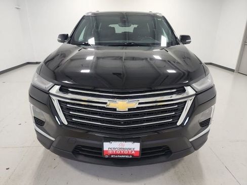 Used 2023 Chevrolet Traverse LT w/ LT Premium Package AWD/4WD image 8