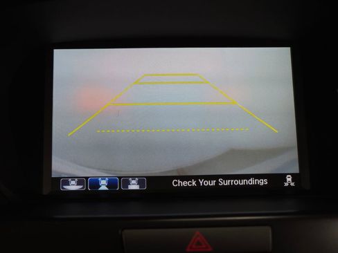 Used 2017 Acura TLX V6 SH-AWD w/ Technology Pkg image 23