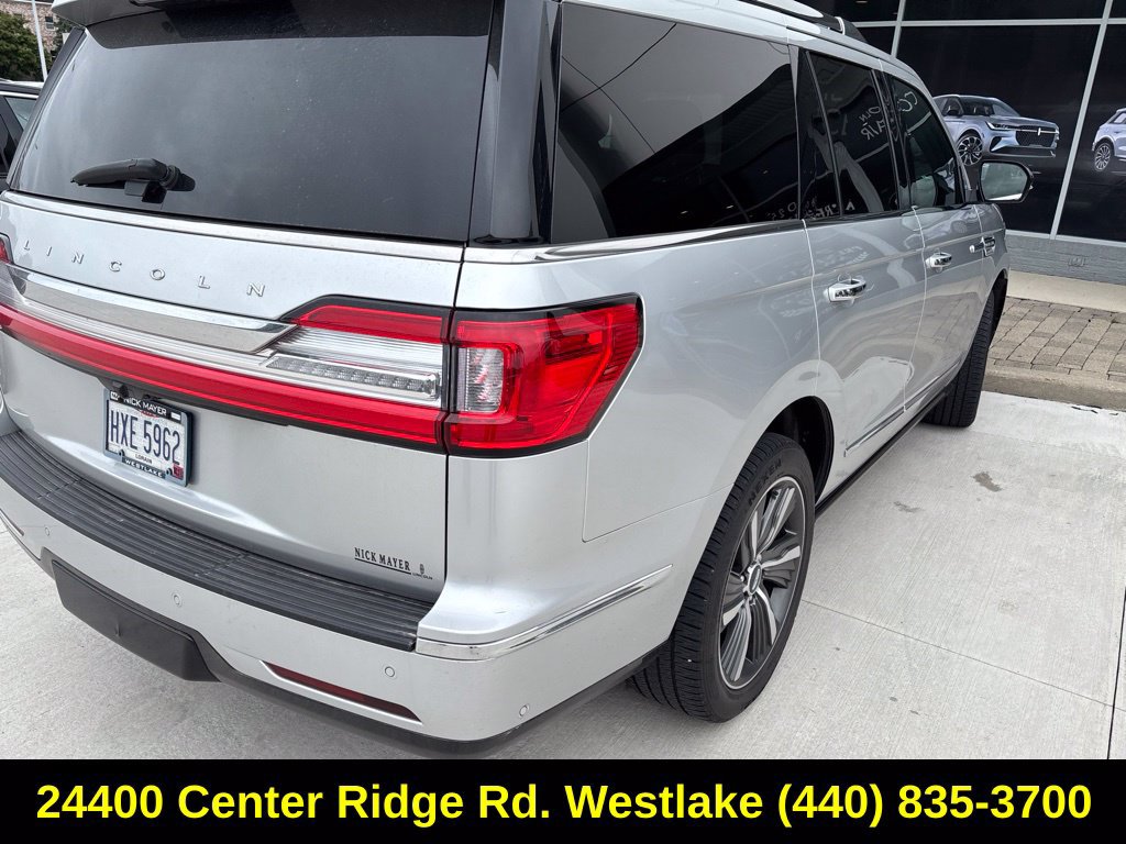 Used 2019 Lincoln Navigator Reserve AWD/4WD image 13