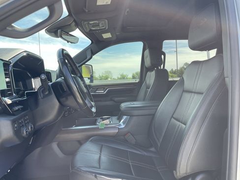 Used 2024 Chevrolet Silverado 2500 High Country w/ High Country Premium Package image 34