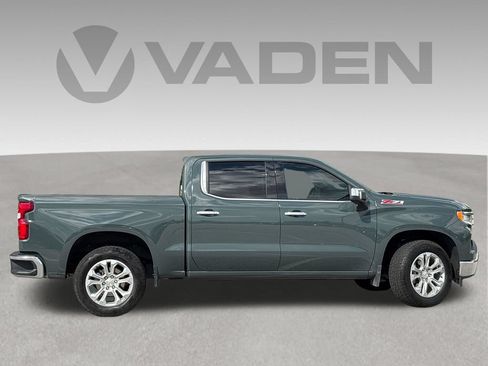 Used 2025 Chevrolet Silverado 1500 LTZ w/ Z71 Off-Road Package AWD/4WD image 14