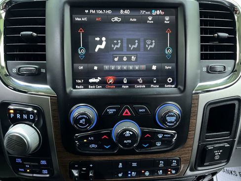 Used 2018 RAM 1500 Laramie w/ Convenience Group AWD/4WD image 24