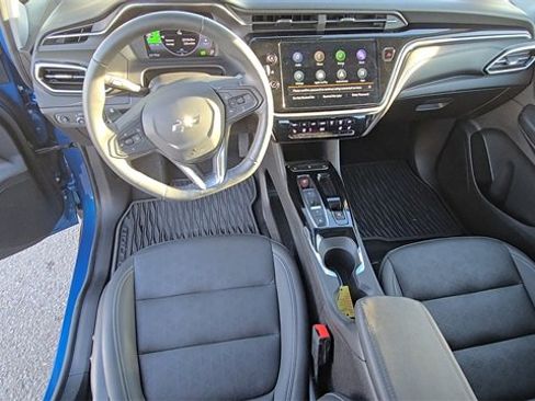 Used 2023 Chevrolet Bolt LT image 18