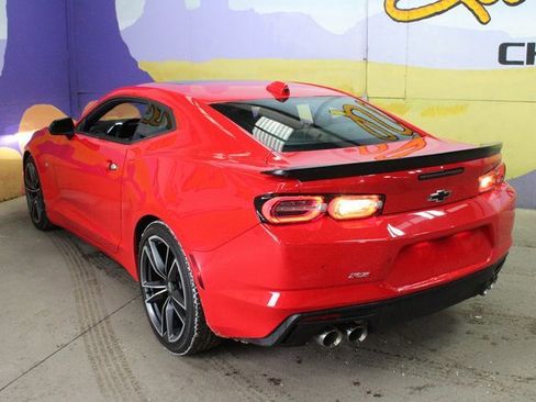 Used 2021 Chevrolet Camaro LT w/ RS Package image 6