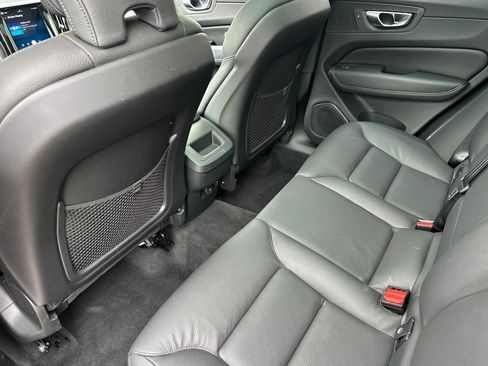 Used 2025 Volvo XC60 B5 Plus AWD/4WD image 14