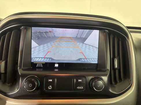 Used 2020 Chevrolet Colorado ZR2 w/ ZR2 Dusk Special Edition image 15