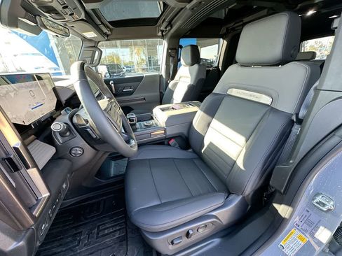 Used 2025 GMC Hummer EV 3X w/ Extreme Off-Road Package image 20