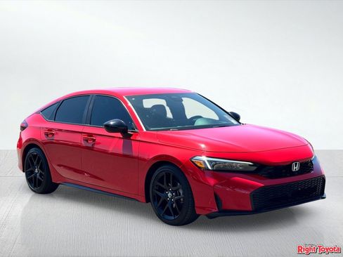 Used 2025 Honda Civic Sport image 7