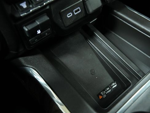 Used 2022 GMC Sierra 2500 Denali w/ Denali Ultimate Package image 41