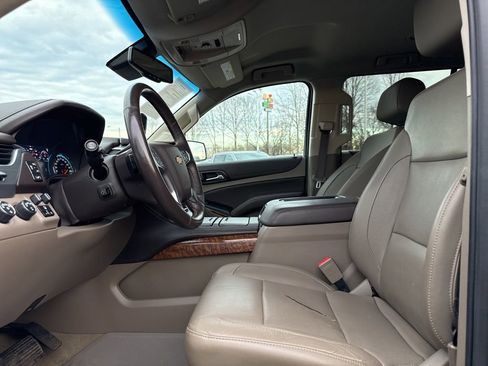 Used 2017 Chevrolet Suburban Premier w/ Max Trailering Package image 9