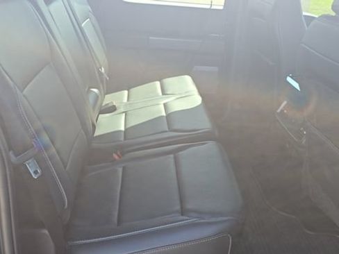 Used 2025 Ford F150 Lariat AWD/4WD image 17