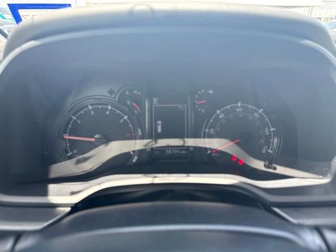 Used 2024 Toyota 4Runner SR5 RWD image 7