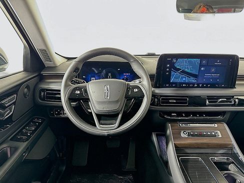 New 2025 Lincoln Aviator Reserve w/ Illumination Package image 25