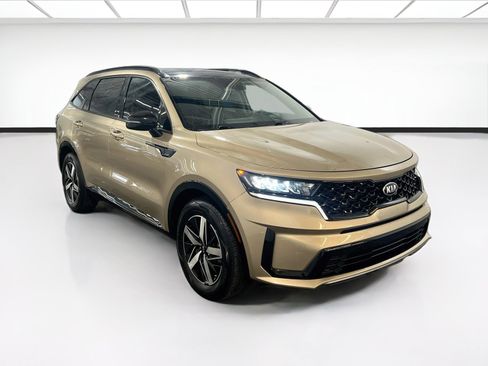 Used 2021 Kia Sorento S w/ Panoramic Sunroof Package FWD image 3