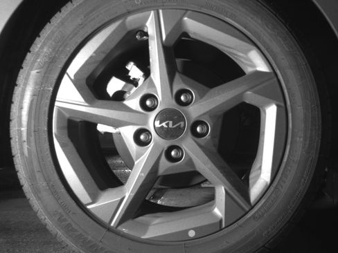 Used 2025 Kia K4 LXS image 15