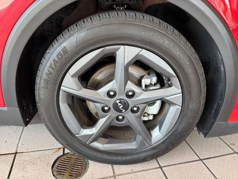 Used 2025 Kia K4 FWD image 29