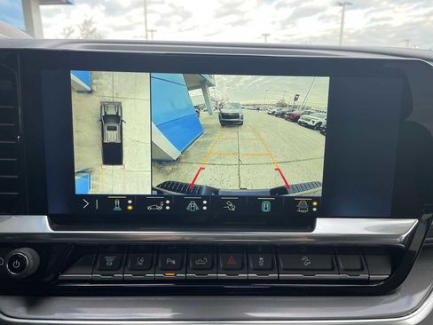 Certified 2024 Chevrolet Silverado 3500 High Country w/ High Country Premium Package image 14