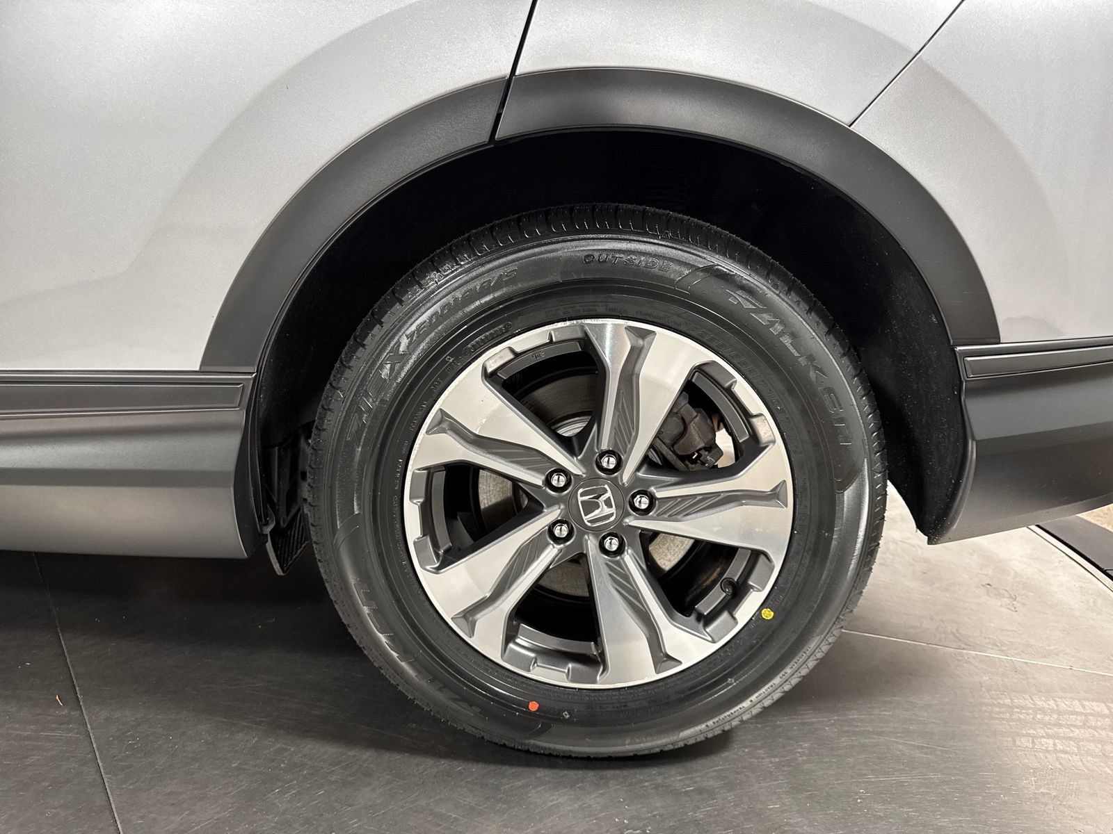 Certified 2018 Honda CR-V LX image 12