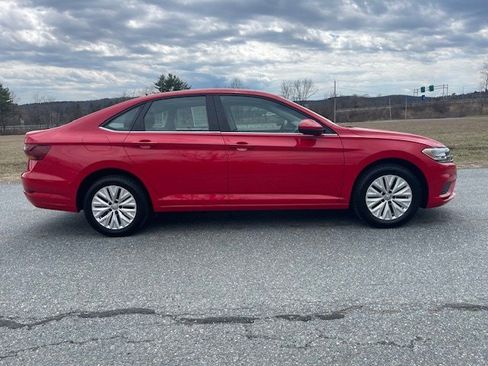 Used 2019 Volkswagen Jetta S w/ Driver Assistance Package image 5