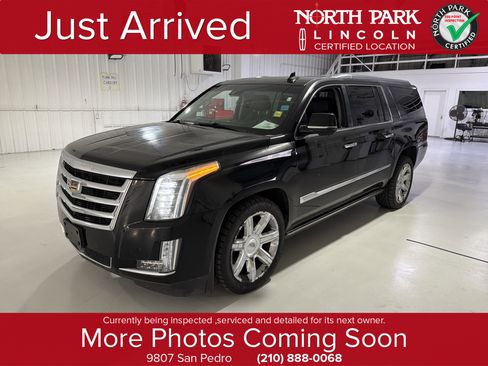 Used 2016 Cadillac Escalade ESV Premium AWD/4WD image 1