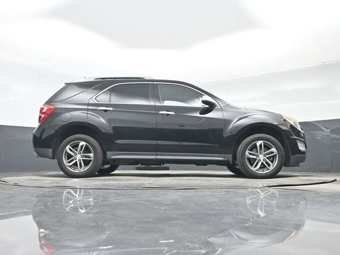 Used 2017 Chevrolet Equinox Premier w/ Enhanced Convenience Package AWD/4WD image 31