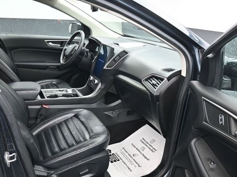 Used 2022 Ford Edge SEL w/ Convenience Package image 14