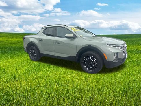 Used 2022 Hyundai Santa Cruz SEL Premium AWD/4WD image 3