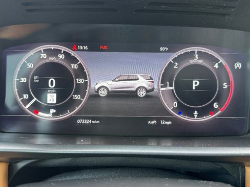 Used 2020 Land Rover Discovery HSE Luxury image 19